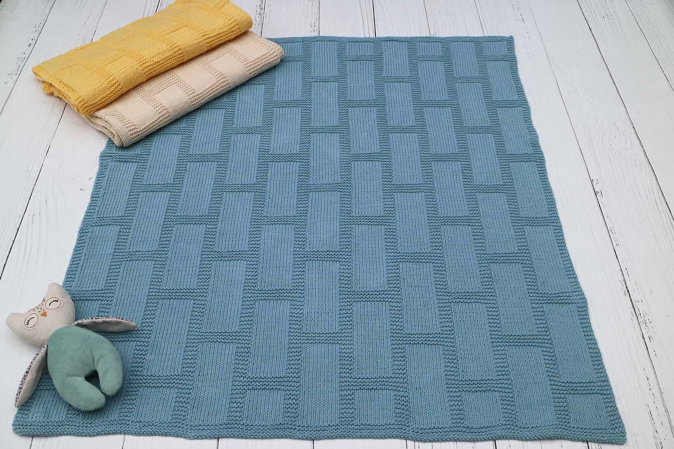 31865 Latticework Baby Blanket (Leaflet)