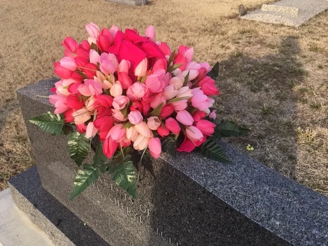 Tulip Memorial Spray, Cemetery flowers